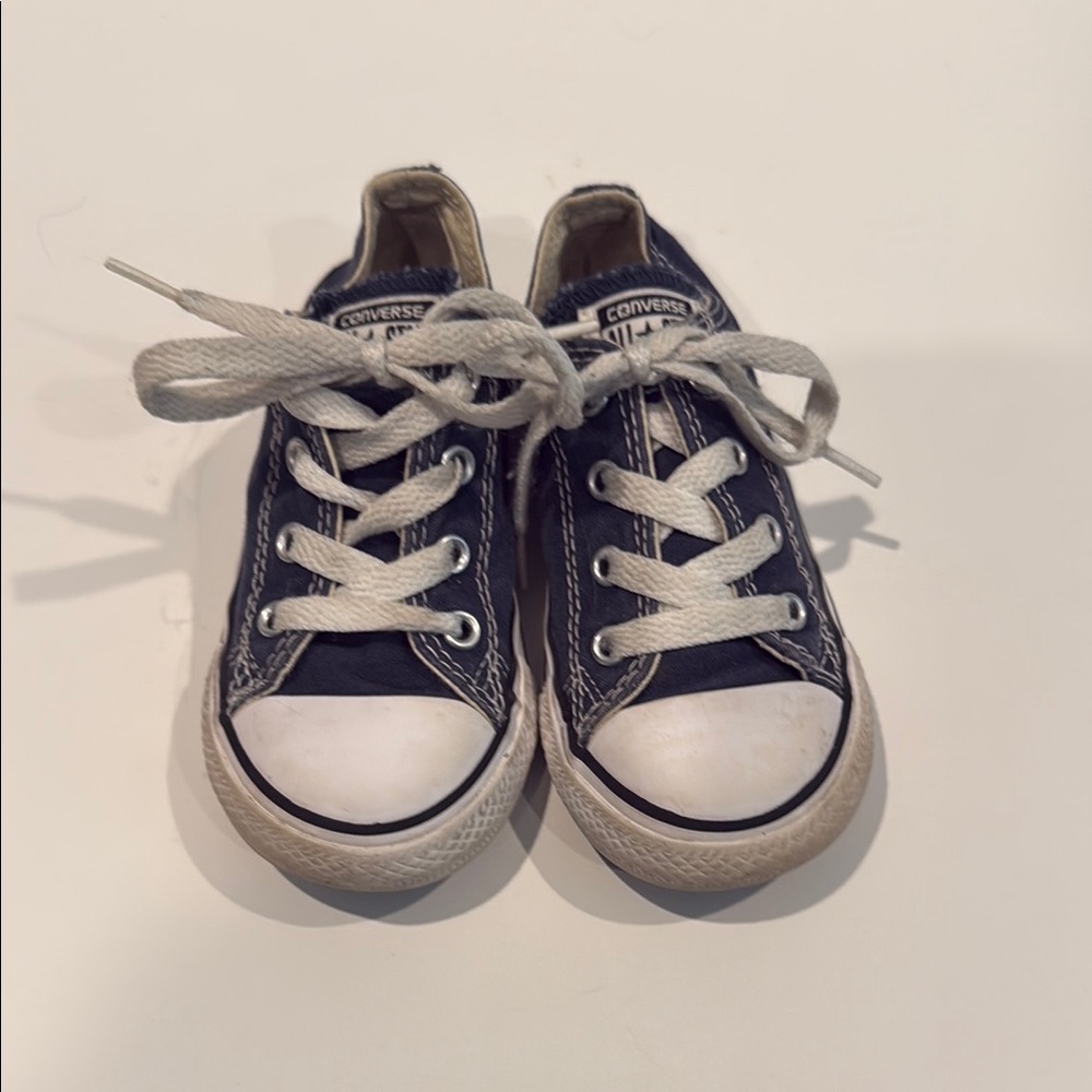 Navy blue Converse Sneakers Classic Canvas Design toddler boy girl 8 EUC